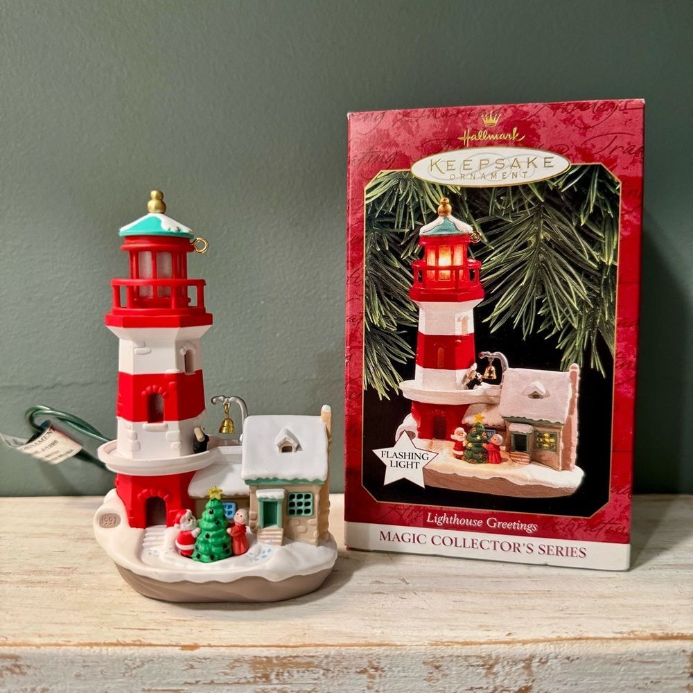1997 Hallmark Lighthouse Greetings #1 Magic Collector’s Keepsake Ornament